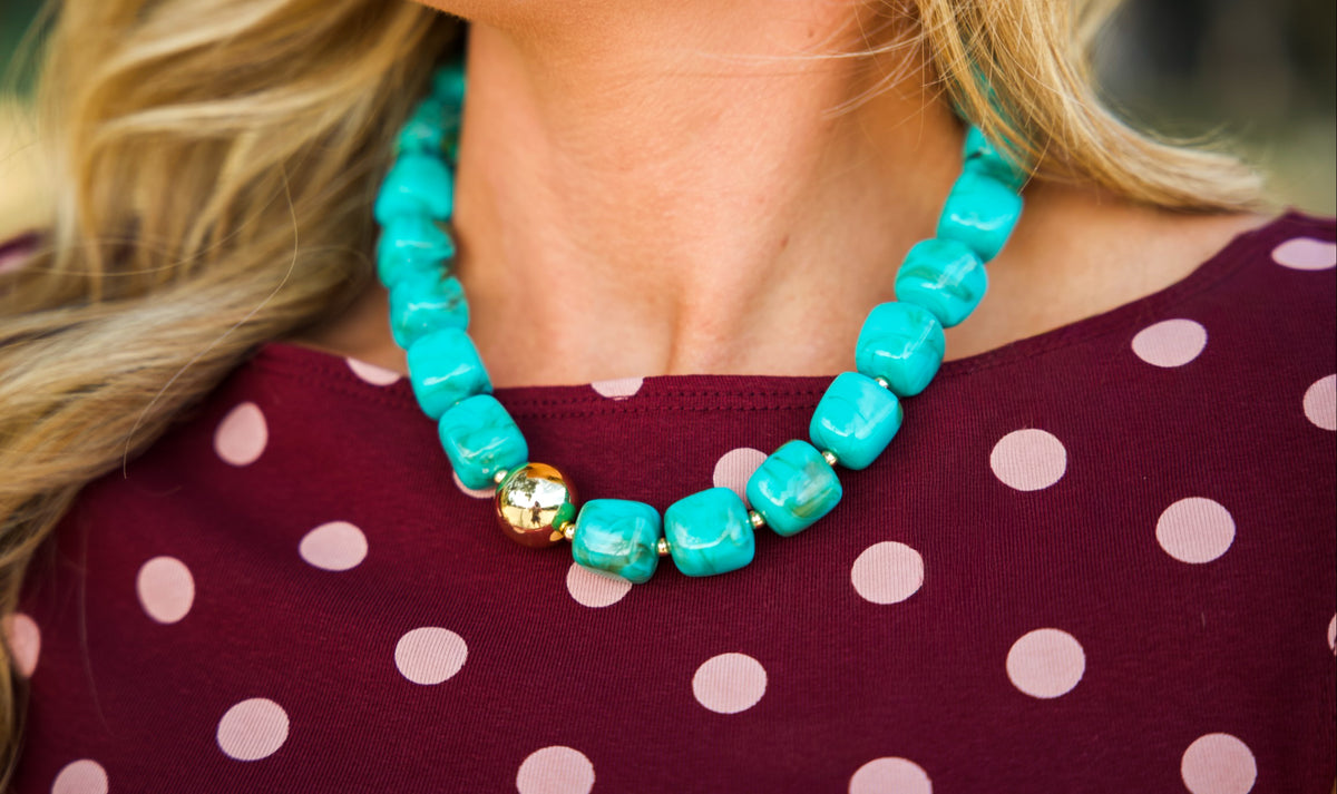 Pretty Little Dot Top- Burgundy
